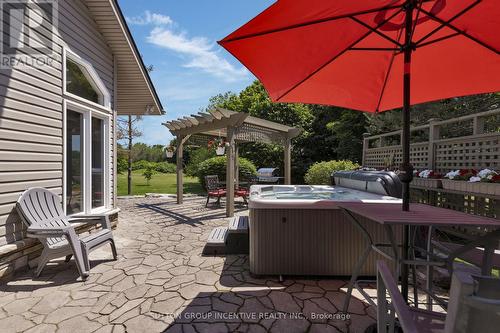 61 Highland Drive, Oro-Medonte, ON - Outdoor With Deck Patio Veranda With Exterior