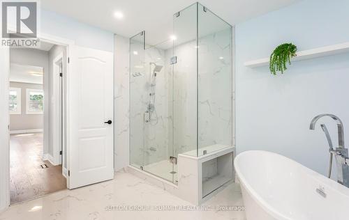 5145 Guildwood Way, Mississauga, ON - Indoor Photo Showing Bathroom