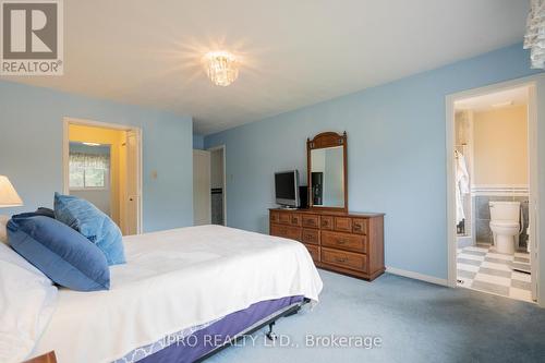 2261 Stillmeadow Road, Mississauga, ON - Indoor Photo Showing Bedroom