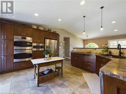 474 Grandview Drive, Wingham, ON - Indoor Photo Showing Kitchen With Stainless Steel Kitchen