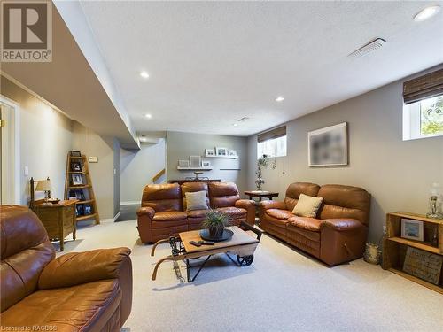 474 Grandview Drive, Wingham, ON - Indoor Photo Showing Living Room