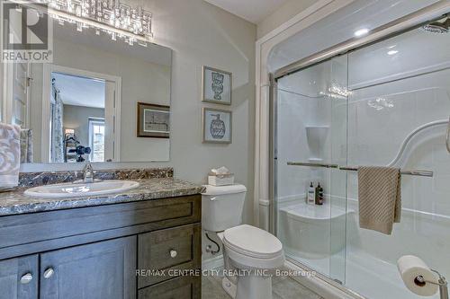 402 Larry Street, Central Elgin, ON - Indoor Photo Showing Bathroom