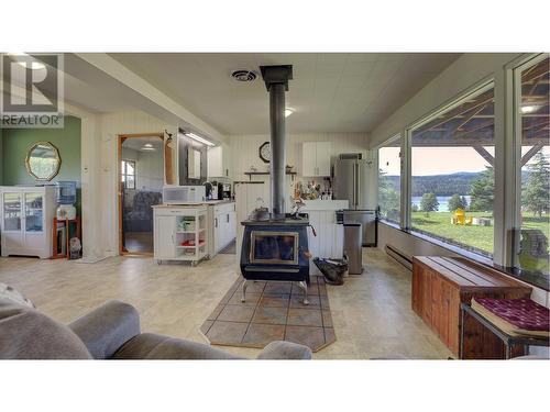 4258 Spur Road, Williams Lake, BC - Indoor Photo Showing Living Room With Fireplace