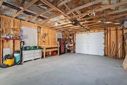 Garage - 