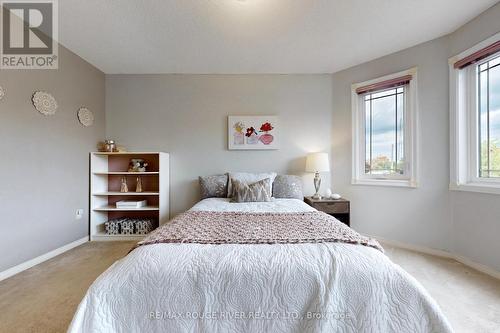 1235 Windsor Hill Boulevard, Mississauga, ON - Indoor Photo Showing Bedroom