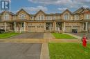 10 Kempsford Crescent, Brampton, ON  - Outdoor With Facade 