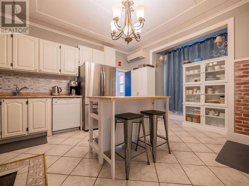 132 Gower Street, St. John'S, NL - Indoor Photo Showing Kitchen