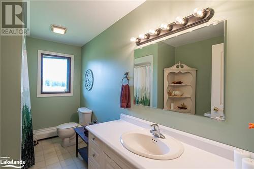 1959 Harburn Road, Haliburton, ON - Indoor Photo Showing Bathroom