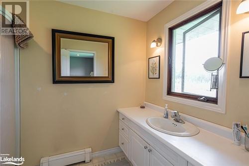 1959 Harburn Road, Haliburton, ON - Indoor Photo Showing Bathroom