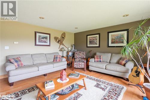 1959 Harburn Road, Haliburton, ON - Indoor Photo Showing Living Room