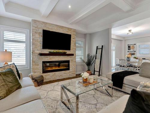 43 Turi Dr, Hamilton, ON - Indoor Photo Showing Living Room With Fireplace