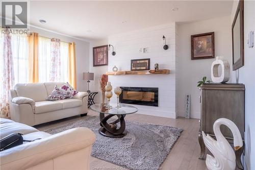 36 Venetian Dr, Riverview, NB - Indoor Photo Showing Living Room With Fireplace