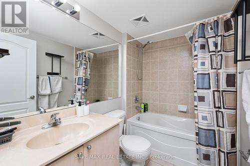 1416 - 8 Dayspring Circle, Brampton, ON - Indoor Photo Showing Bathroom