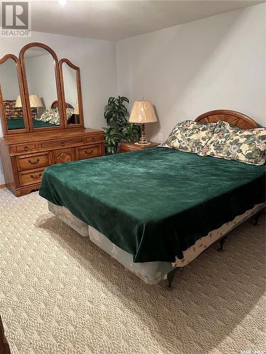 3170 Rutland Avenue, Gull Lake, SK - Indoor Photo Showing Bedroom