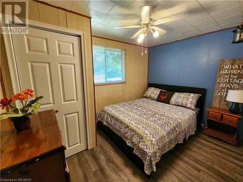 116 Seneca Street, Point Clark, ON - Indoor Photo Showing Bedroom