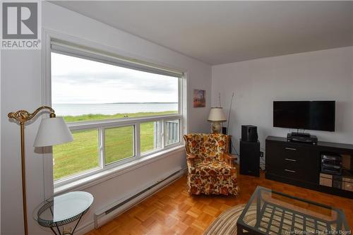 59 Jean-Louis, Petit-Shippagan, NB - Indoor