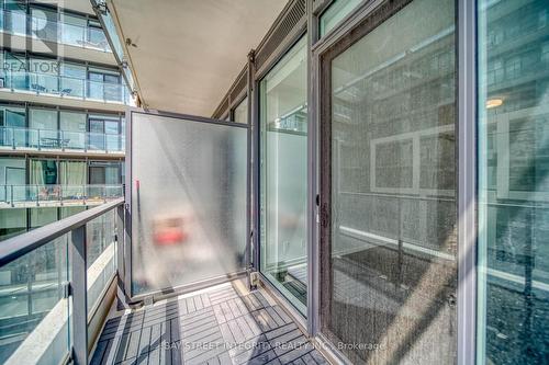 1002 - 5 Soudan Avenue, Toronto, ON - Outdoor With Balcony With Exterior