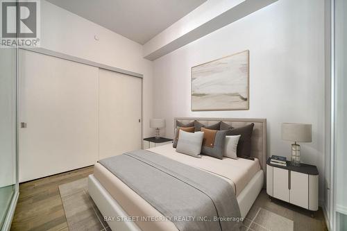 1002 - 5 Soudan Avenue, Toronto, ON - Indoor Photo Showing Bedroom