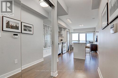 1611 - 58 Orchard View Boulevard, Toronto, ON - Indoor Photo Showing Other Room