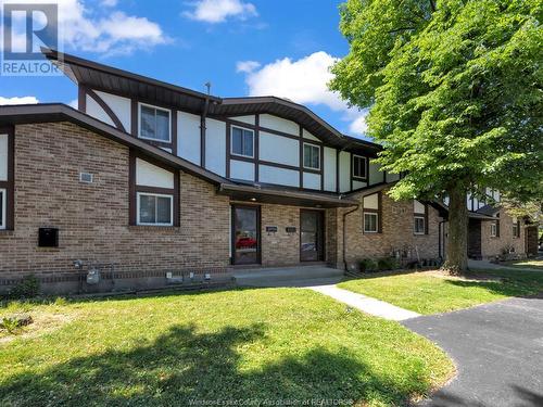 40-94 Camelot, Leamington, ON - Outdoor