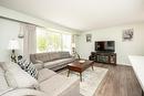 107 Woodgreen Place, Winnipeg, MB  - Indoor Photo Showing Living Room 