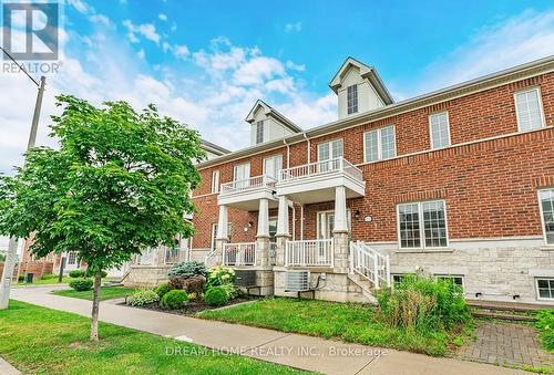 173 Verdi Road, Richmond Hill, ON - Outdoor