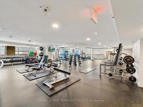 956-313 Richmond St E, Toronto, ON - Indoor Photo Showing Gym Room