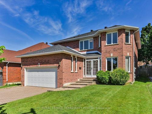 8 Kew Gdns, Richmond Hill, ON - Outdoor