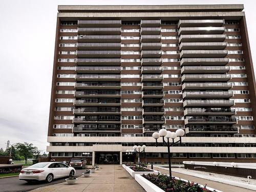 Frontage - 1808-5700 Boul. Cavendish, Côte-Saint-Luc, QC - Outdoor With Facade