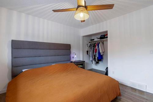 3139 Elliott Road, West Kelowna, BC - Indoor Photo Showing Bedroom