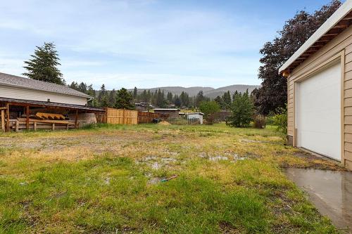 3139 Elliott Road, West Kelowna, BC - Outdoor With Deck Patio Veranda