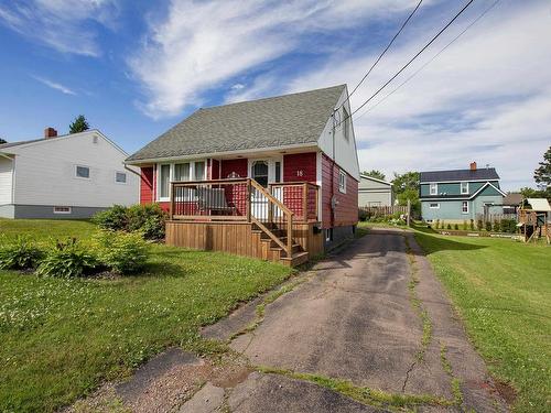 18 Westminster Avenue, Amherst, NS 