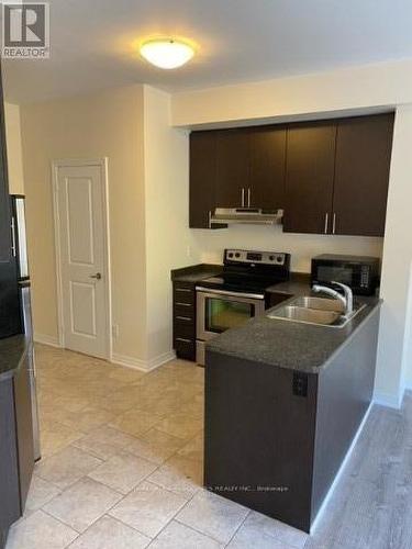 804 - 1011 Deta Road, Mississauga, ON - Indoor Photo Showing Kitchen With Double Sink