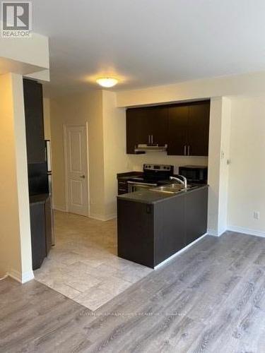 804 - 1011 Deta Road, Mississauga, ON - Indoor Photo Showing Kitchen With Double Sink