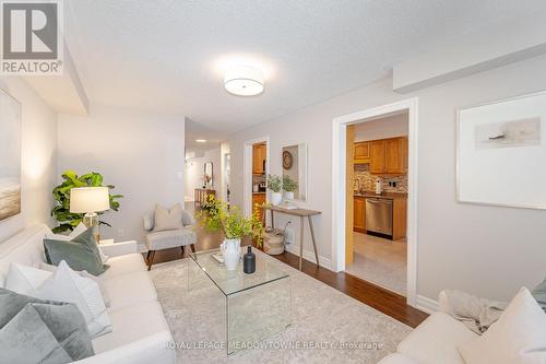 121 Lavery Heights, Milton, ON - Indoor Photo Showing Living Room