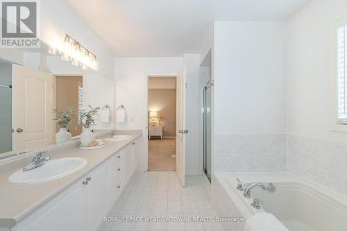 121 Lavery Heights, Milton, ON - Indoor Photo Showing Bathroom