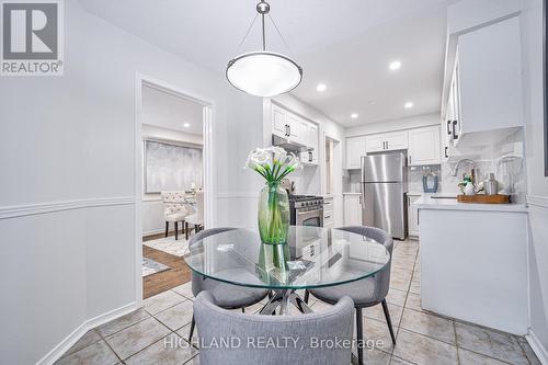 18 - 2051 Merchants Gate, Oakville, ON - Indoor Photo Showing Dining Room