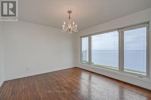 3286 Shelburne Place, Oakville, ON - Indoor Photo Showing Other Room