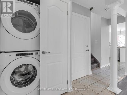 59 Brunswick Street, Brampton, ON - Indoor Photo Showing Laundry Room