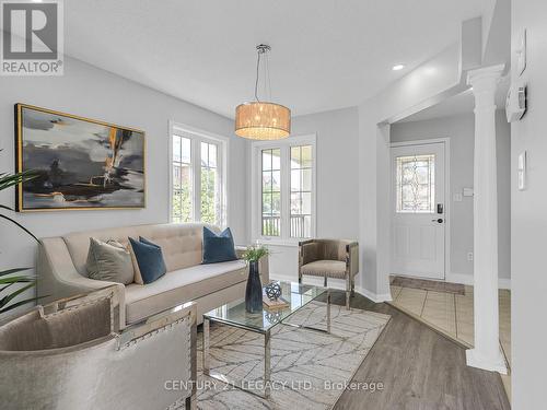 59 Brunswick Street, Brampton, ON - Indoor Photo Showing Living Room