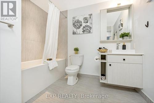 1013 - 251 Manitoba Street, Toronto, ON - Indoor Photo Showing Bathroom