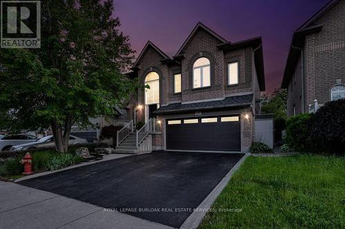 4143 Bianca Forest Drive, Burlington, ON - Outdoor With Facade