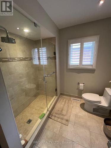 3666 East Park Court, Mississauga, ON - Indoor Photo Showing Bathroom