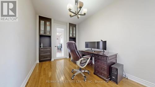 34 Haywood Drive, Brampton, ON - Indoor Photo Showing Office