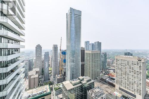 Lph4706 - 50 Charles Street E, Toronto, ON - Outdoor With Facade