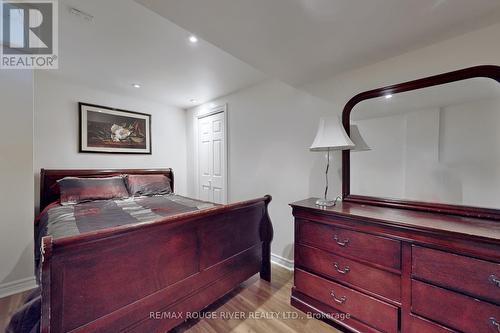 1009 Rambleberry Avenue, Pickering, ON - Indoor Photo Showing Bedroom