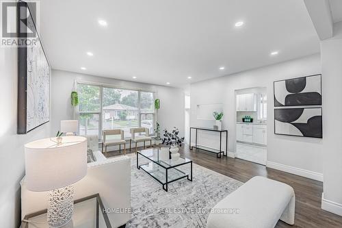 161 Tulloch Drive, Ajax, ON - Indoor Photo Showing Living Room