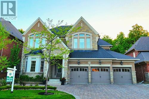 68 Hailsham Court, Vaughan, ON - Outdoor With Facade