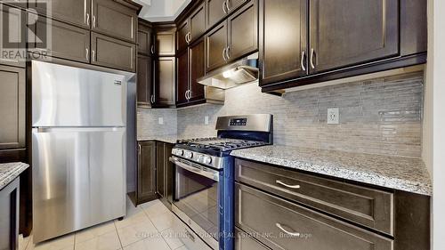 137 Faust Ridge, Vaughan (Kleinburg), ON - Indoor Photo Showing Kitchen With Upgraded Kitchen