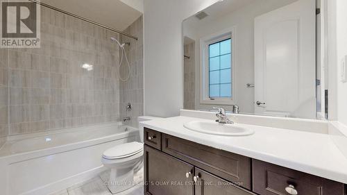 137 Faust Ridge, Vaughan, ON - Indoor Photo Showing Bathroom